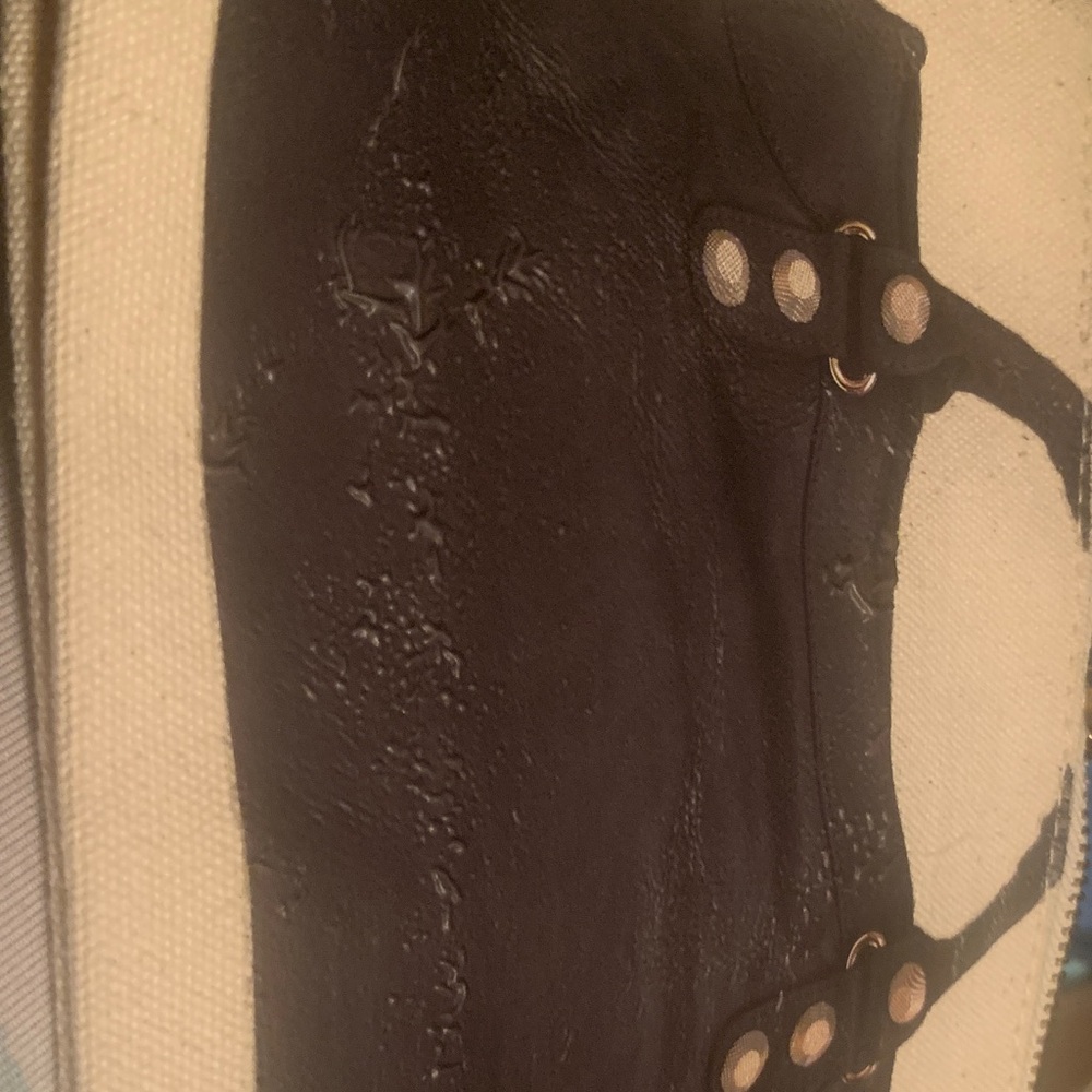 Thursday Friday NWT Black and Cream Tote Bag - Picture 15 of 15